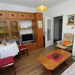 Apartment Dina